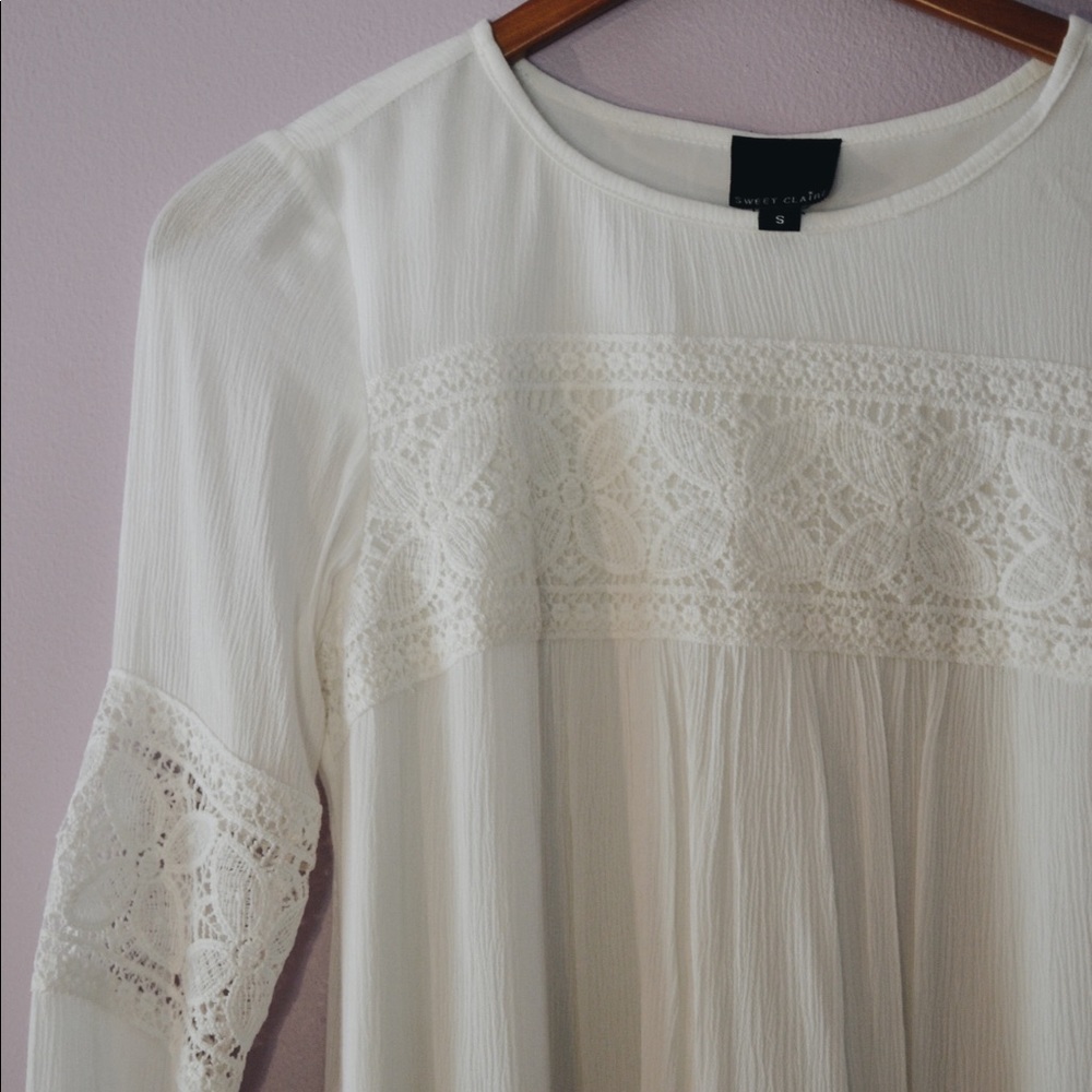 White lace dress